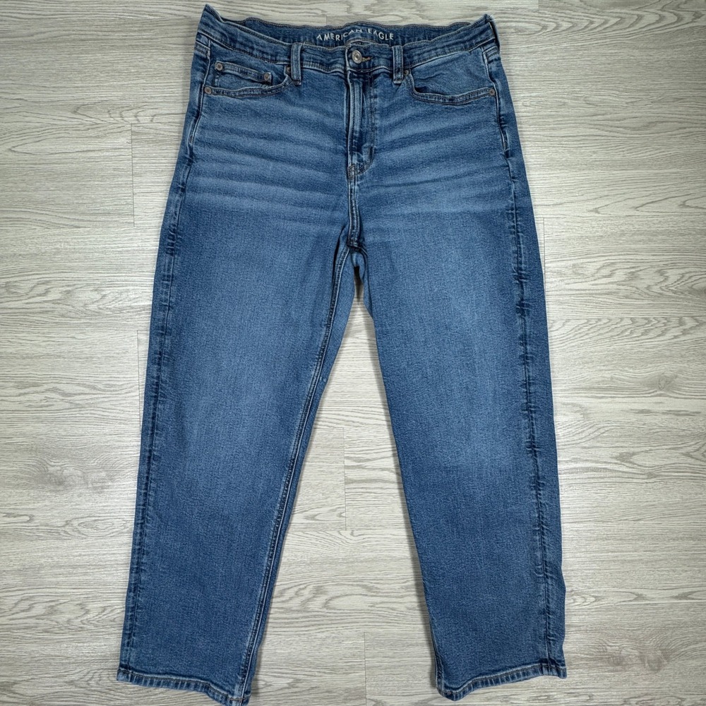 American Eagle Women's 90s Straight Jeans Medium Wash 14 Short Stretch Blue